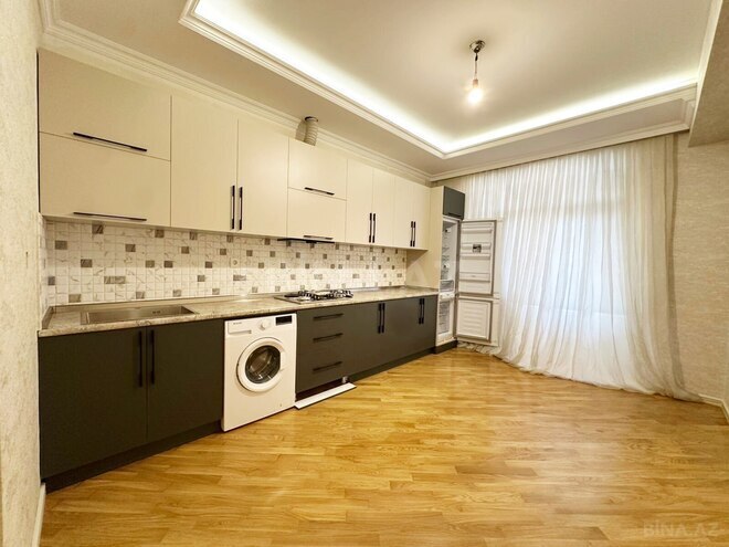 İcarəyə verilir 3 otaqlı yeni tikili 130 m², İnşaatçılar m., photo 11 from 15