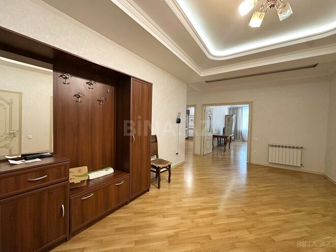İcarəyə verilir 3 otaqlı yeni tikili 130 m², İnşaatçılar m., photo 6 from 15