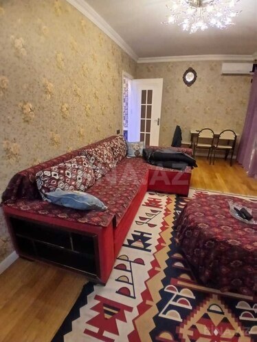 Сдаётся 2-комн. вторичка 43 м², м. Элмляр Академиясы, photo 1 from 9