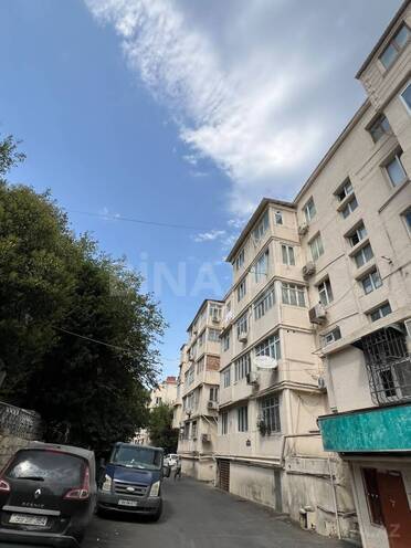 Satılır  obyekt 170 m², Elmlər Akademiyası m., photo 1 from 15