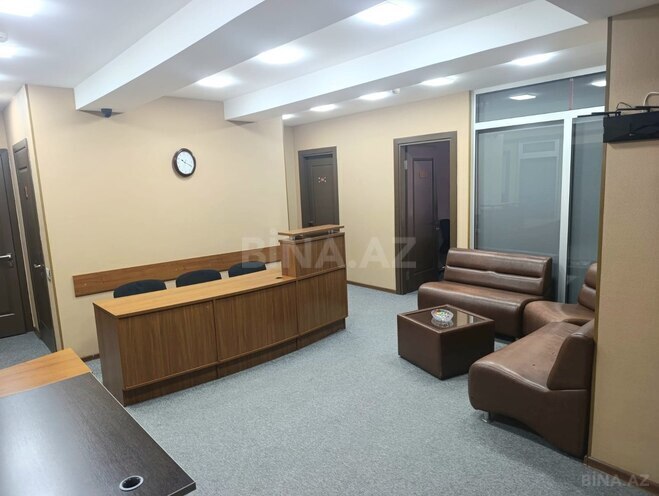 Сдаётся 4-комн. офис 110 м², м. Элмляр Академиясы, photo 3 from 13