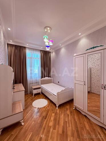 Сдаётся 3-комн. новостройка 110 м², м. 8 ноября, photo 12 from 18