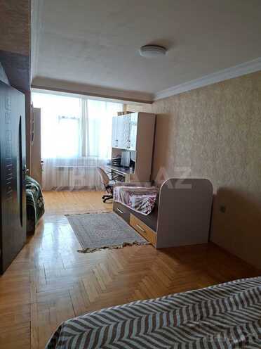 Satılır 4 otaqlı köhnə tikili 120 m², Bayıl q., photo 1 from 20