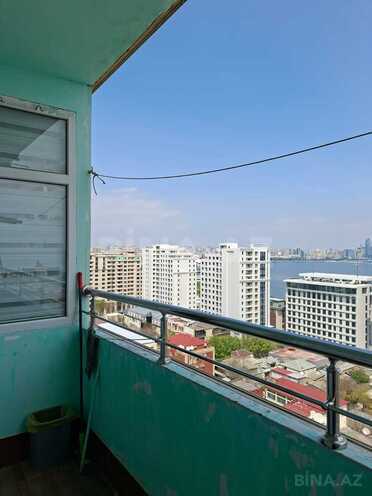 Satılır 4 otaqlı köhnə tikili 120 m², Bayıl q., photo 15 from 20