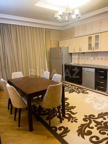 İcarəyə verilir 3 otaqlı yeni tikili 140 m², Şah İsmayıl Xətai m., photo 8 from 15