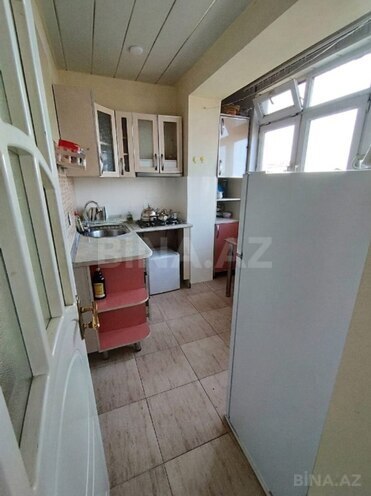 Продаётся 3-комн. вторичка 50 м², м. Халглар Достлугу, photo 5 from 10