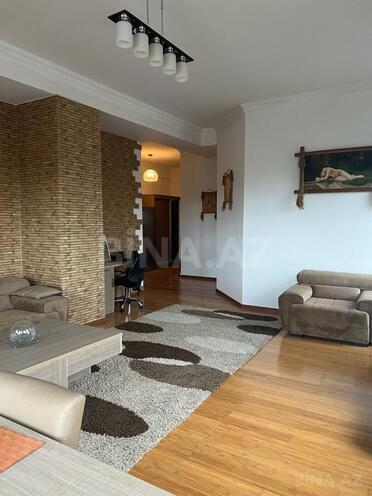İcarəyə verilir 2 otaqlı köhnə tikili 76 m², Sahil m., photo 4 from 14