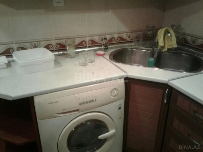 İcarəyə verilir 2 otaqlı köhnə tikili 65 m², İnşaatçılar m., photo 12 from 17