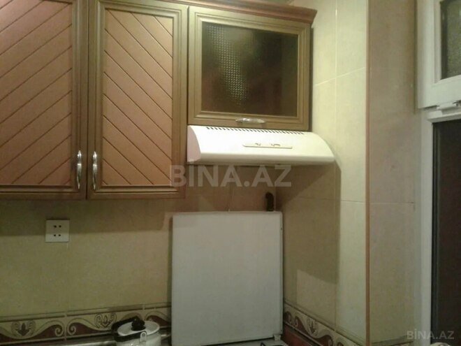 İcarəyə verilir 2 otaqlı köhnə tikili 65 m², İnşaatçılar m., photo 14 from 17