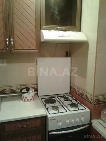 İcarəyə verilir 2 otaqlı köhnə tikili 65 m², İnşaatçılar m., photo 10 from 17