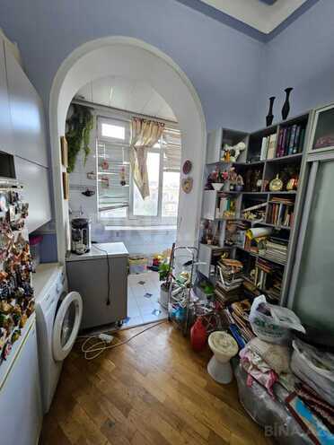 Satılır 2 otaqlı köhnə tikili 40 m², 28 May m., photo 15 from 25