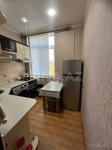 Satılır 2 otaqlı köhnə tikili 45 m², Qara Qarayev m., photo 9 from 13