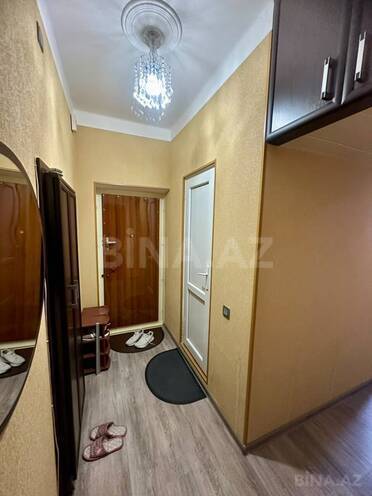 Satılır 2 otaqlı köhnə tikili 45 m², Qara Qarayev m., photo 10 from 13