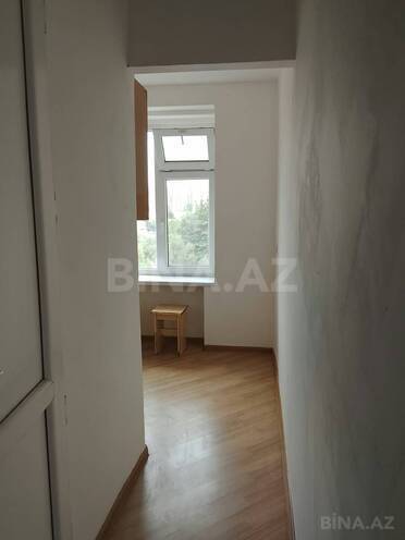 Satılır 1 otaqlı köhnə tikili 40 m², İnşaatçılar m., photo 22 from 30