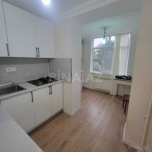 Сдаётся 3-комн. вторичка 80 м², м. Иншаатчылар, photo 12 from 18