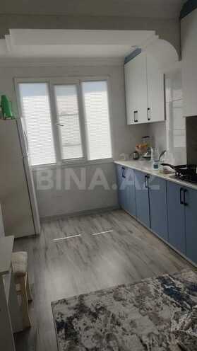 Продаётся 3-комн. вторичка 85 м², м. Нефтчиляр, photo 9 from 14