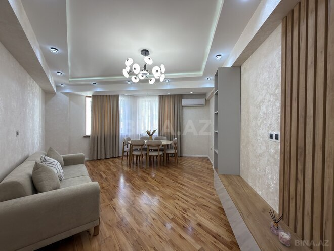 Продаётся 2-комн. новостройка 65 м², м. Ази Асланов, photo 1 from 13
