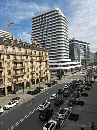 Satılır 3 otaqlı yeni tikili 140 m², Şah İsmayıl Xətai m., photo 1 from 8