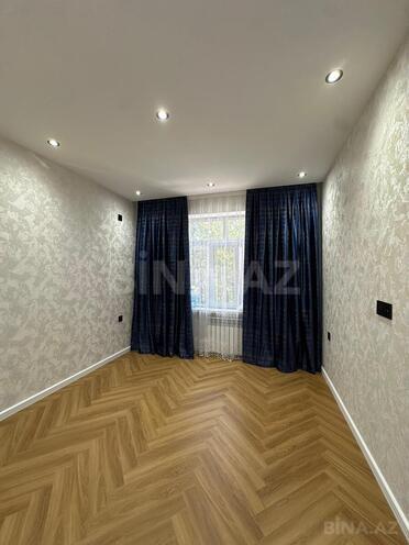 Продается 3-комн. вторичка 65 м², Хатаинский р., photo 4 from 13