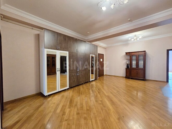 Сдается 3-комн. новостройка 160 м², м. Сахил, photo 14 from 24