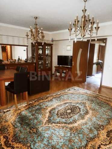 Продается 4-комн. вторичка 120 м², м. Гянджлик, photo 1 from 16