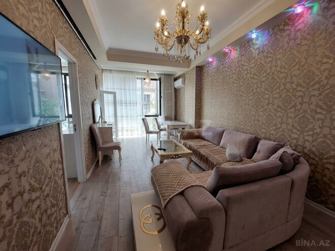 Сдается 3-комн. новостройка 105 м², м. Ичеришехер, photo 3 from 13