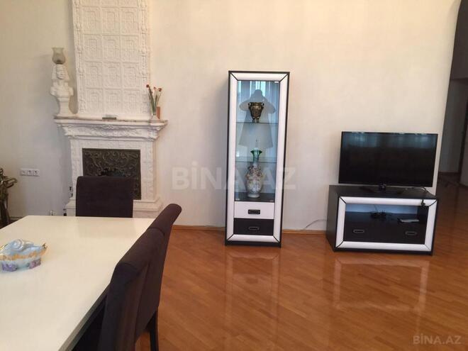 Продаётся 5-комн. вторичка 180 м², м. Сахил, photo 3 from 12