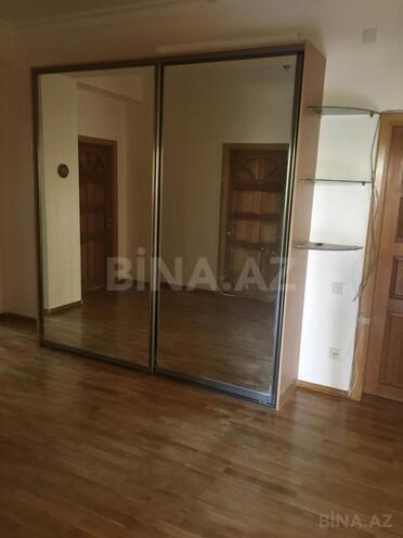 Сдаётся 6-комн. офис 270 м², м. Элмляр Академиясы, photo 10 from 26