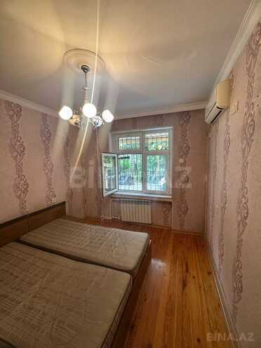 Продаётся 3-комн. вторичка 65 м², м. Ахмедлы, photo 4 from 12