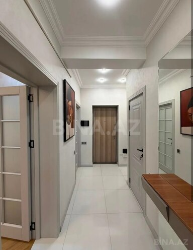 Продаётся 2-комн. новостройка 63 м², м. Насими, photo 1 from 9