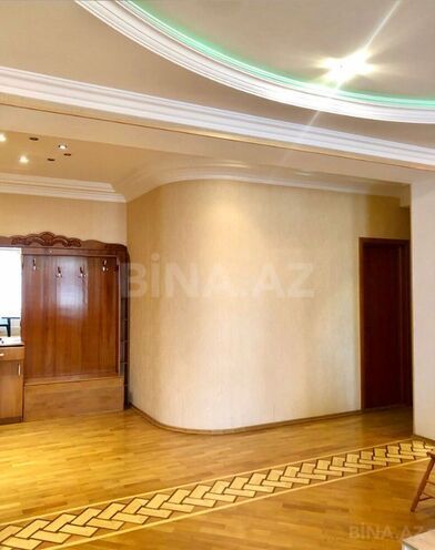 Сдается 3-комн. новостройка 148 м², м. 28 мая, photo 9 from 10