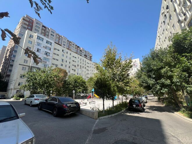 Продаётся 2-комн. вторичка 65 м², пос. Бадамдар, photo 3 from 13