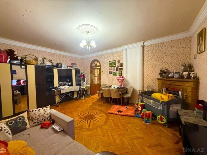 Satılır 3 otaqlı köhnə tikili 70 m², Bakıxanov q., photo 4 from 12