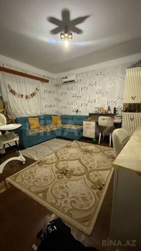 Satılır 4 otaqlı köhnə tikili 90 m², Hövsan q., photo 1 from 12