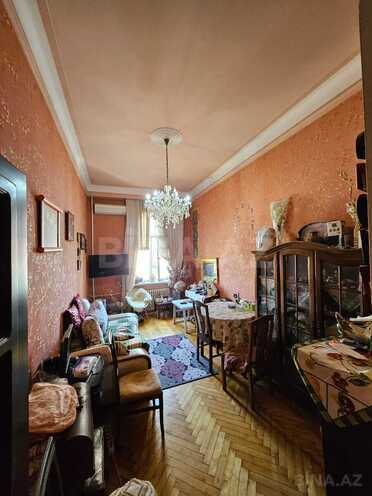 Satılır 2 otaqlı köhnə tikili 35 m², 28 May m., photo 11 from 16