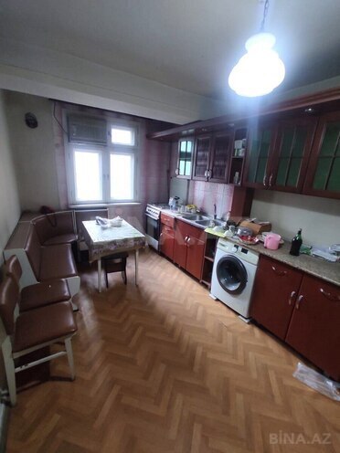 Satılır 3 otaqlı köhnə tikili 100 m², Gənclik m., photo 10 from 18