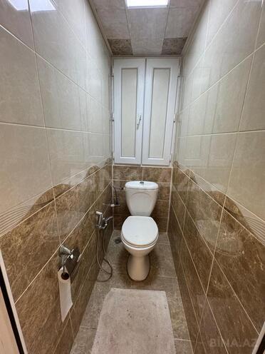 Satılır 2 otaqlı köhnə tikili 65 m², Massiv V q., photo 12 from 13