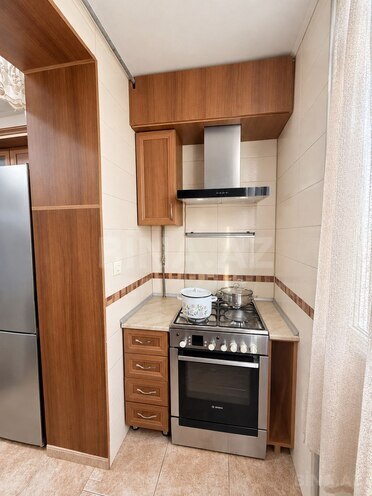 Продается 3-комн. вторичка 75 м², м. Ахмедлы, photo 10 from 19