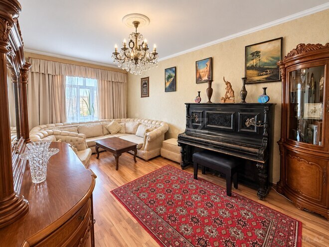 Продается 3-комн. вторичка 75 м², м. Ахмедлы, photo 1 from 19