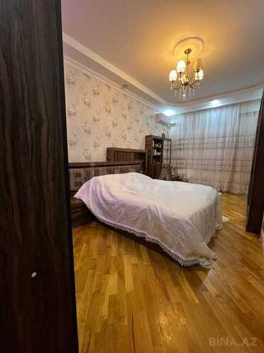 Продается 3-комн. новостройка 140 м², Абшеронcкий  р., photo 8 from 13