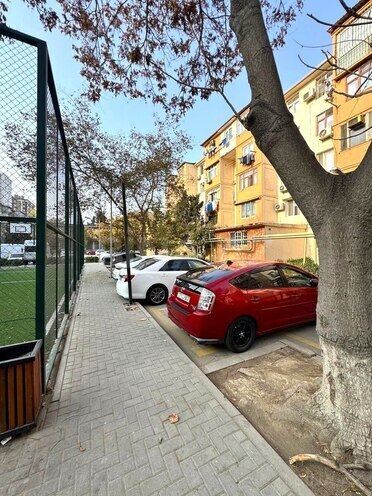 Satılır 2 otaqlı köhnə tikili 50 m², Nəriman Nərimanov m., photo 3 from 11
