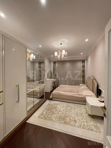 Satılır 4 otaqlı yeni tikili 146 m², 8-ci mikrorayon q., photo 14 from 15