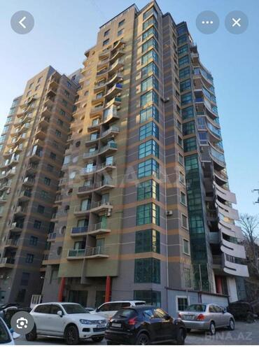 Satılır 4 otaqlı yeni tikili 205 m², 28 May m., photo 1 from 19