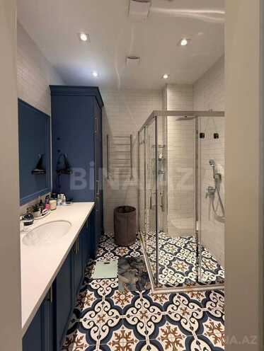 Продаётся 4-комн. новостройка 165 м², Хатаинский р., photo 18 from 19