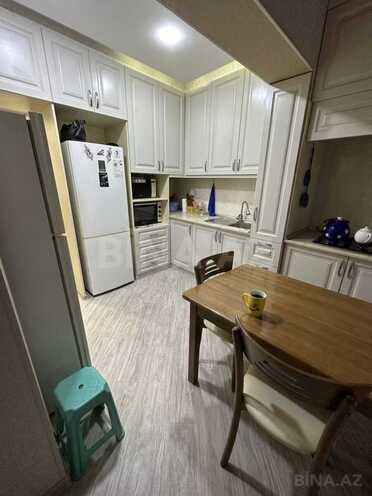 Satılır 2 otaqlı köhnə tikili 65 m², Gənclik m., photo 5 from 8