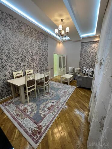 Сдаётся 2-комн. новостройка 82 м², м. Низами, photo 1 from 14