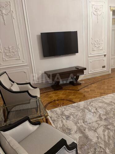 İcarəyə verilir 4 otaqlı köhnə tikili 150 m², Nizami m., photo 5 from 14