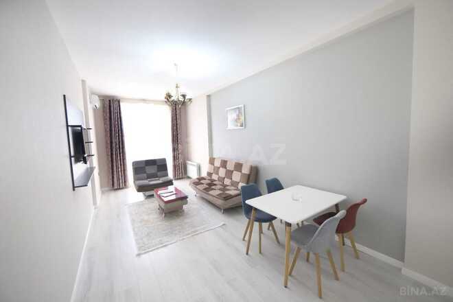 Сдается 2-комн. новостройка 60 м², м. Ичеришехер, photo 1 from 8