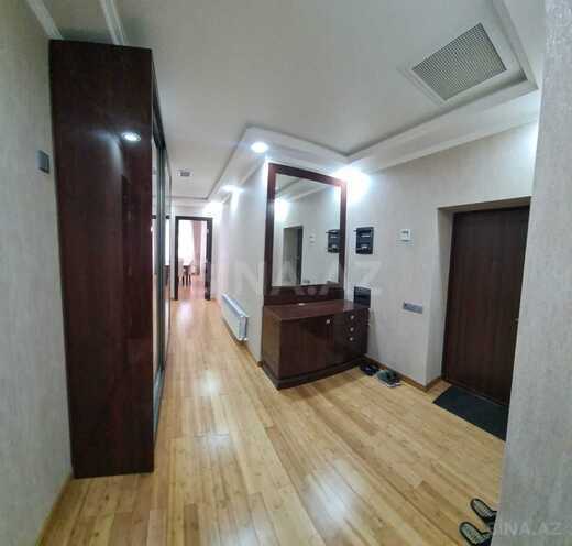 Продаётся 3-комн. новостройка 110 м², м. Низами, photo 15 from 21