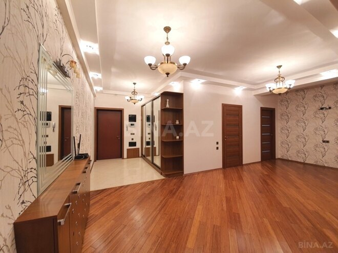İcarəyə verilir 4 otaqlı yeni tikili 185 m², 28 May m., photo 6 from 20